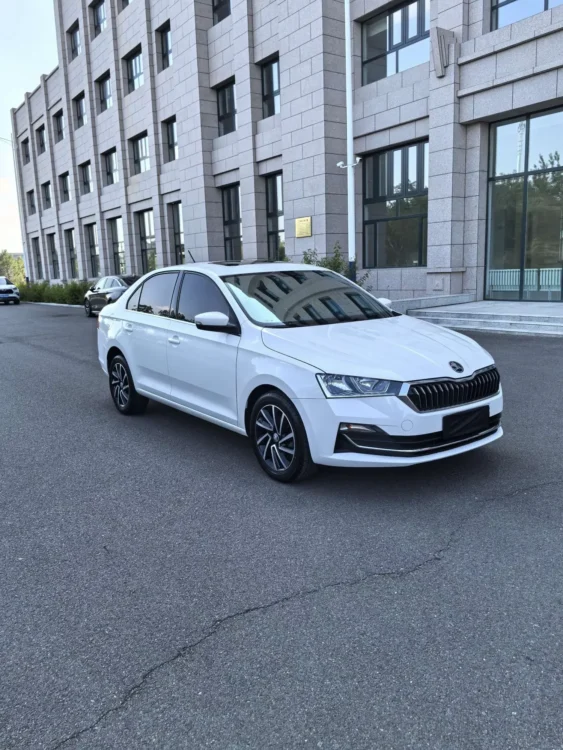 Skoda Rapid 1.5L AT Comfort Edition