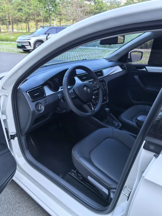 Skoda Rapid 1.5L AT Comfort Edition