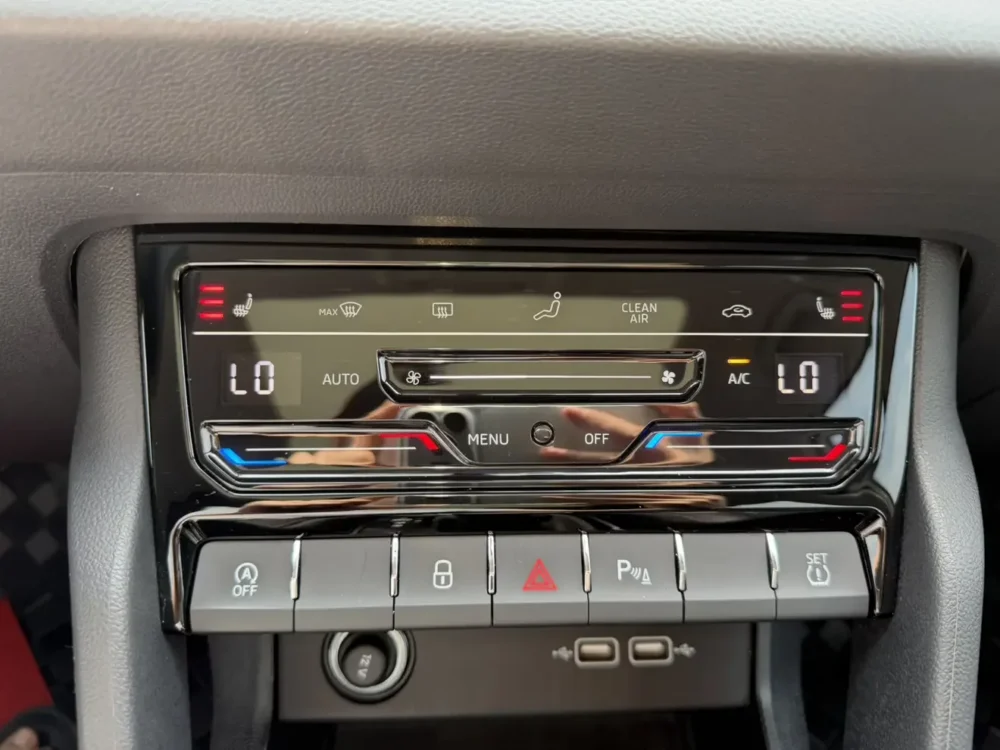 Skoda Karoq TSI280 Premium Edition