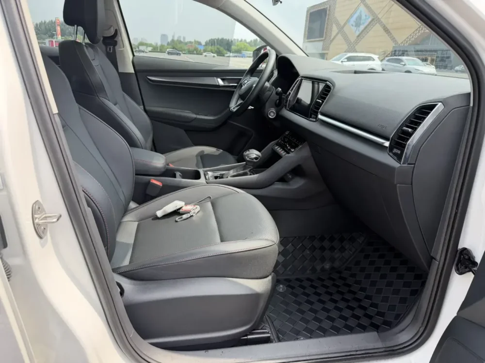 Skoda Karoq TSI280 Premium Edition