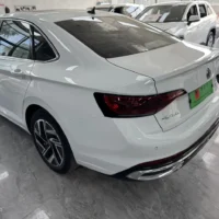 Volkswagen Sagitar 280TSI DSG Beyond