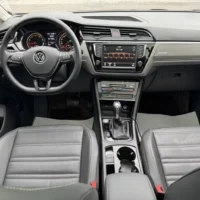 Volkswagen Touran 280TSI DSG 7-seats