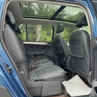 Volkswagen Touran 280TSI DSG 7-seats